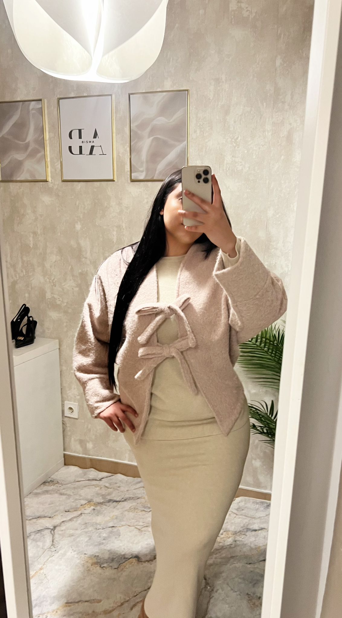 Jersey Abrigo Corto Lazo – Detalle Doble Lazo