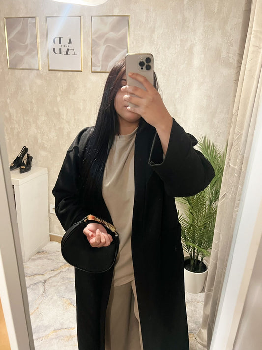 Abrigos Básicos Essential