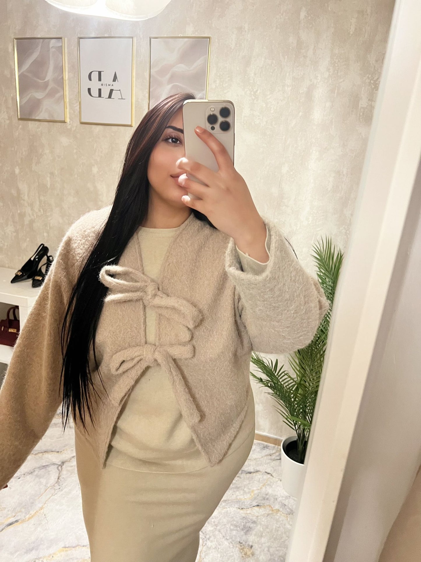 Jersey Abrigo Corto Lazo – Detalle Doble Lazo